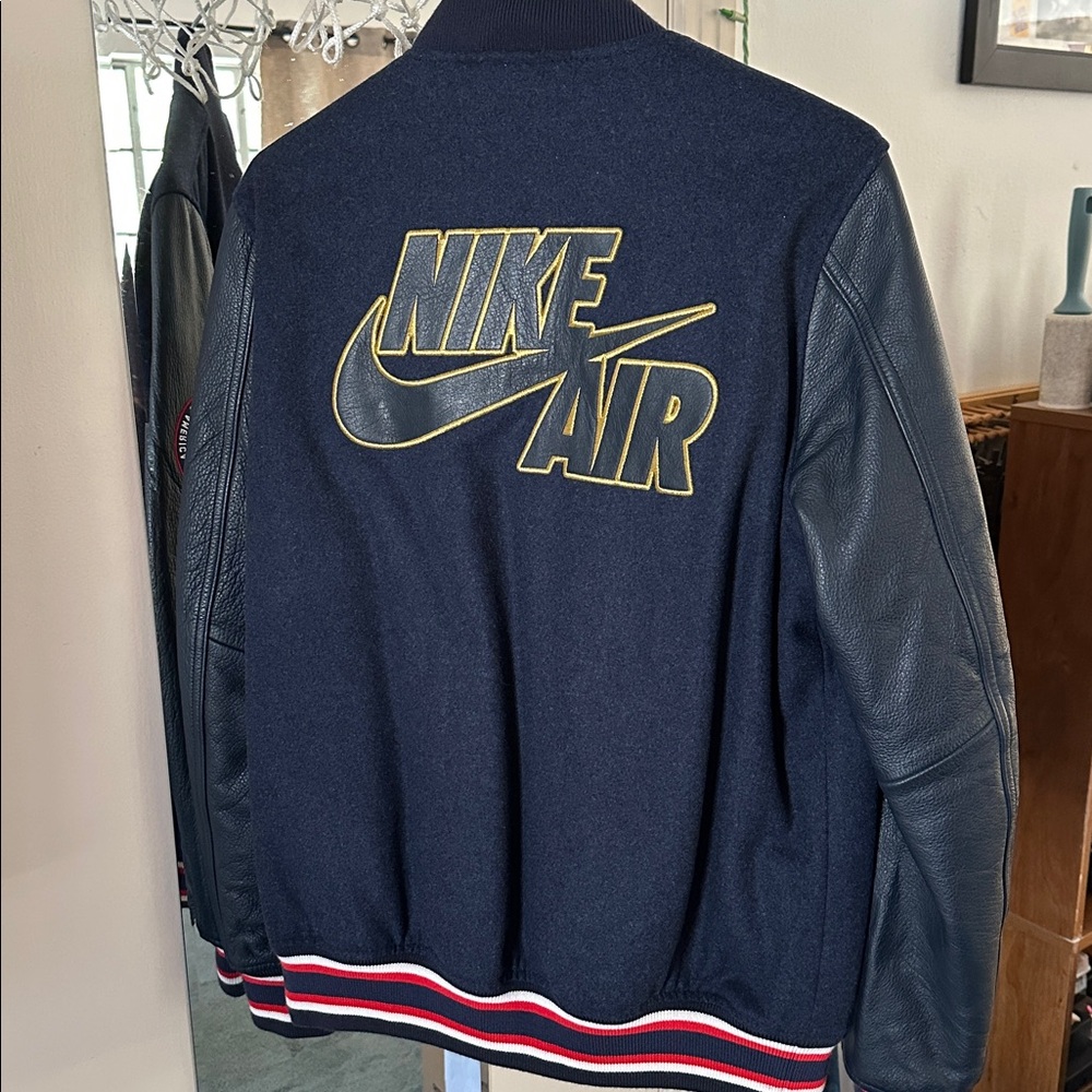 Nike Air Men's USA Basketball 1994 Leather Varsity Jacket Navy Large New w Tags - Picture 2 of 7